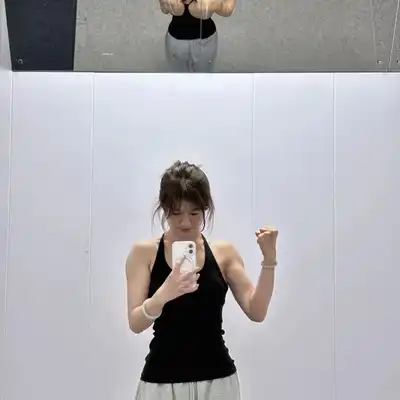 何德